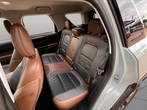 Used 2022 Ford Bronco Sport Outer Banks AWD/4WD image 19