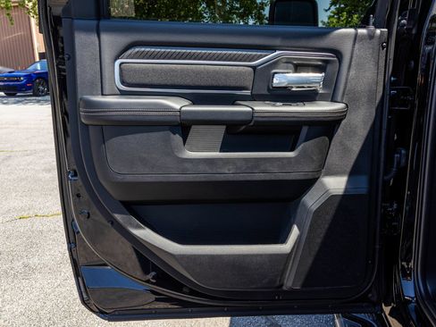 New 2026 RAM 3500 Big Horn AWD/4WD image 34