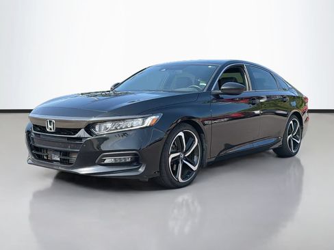 Used 2019 Honda Accord Sport image 2