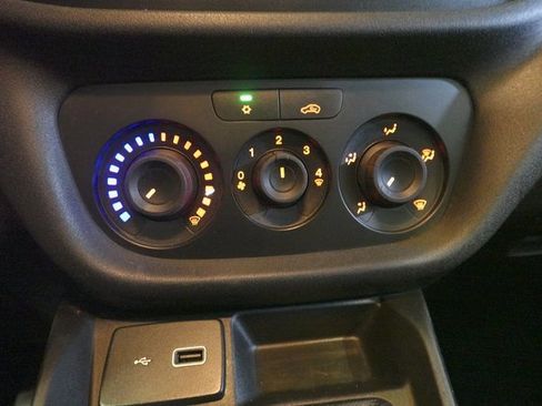 Used 2022 RAM ProMaster City Wagon w/ Mopar Trailer Tow Group image 17