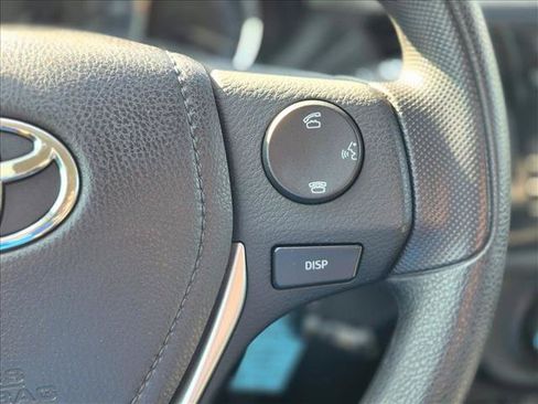 Used 2016 Toyota Corolla L FWD image 15