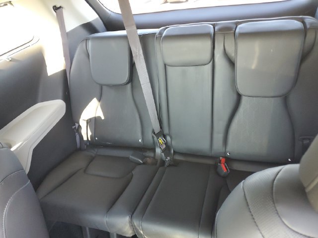 Certified 2024 Kia Carnival SX FWD image 10