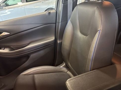 Used 2025 Buick Encore GX Sport Touring w/ Experience Buick Package AWD/4WD image 8