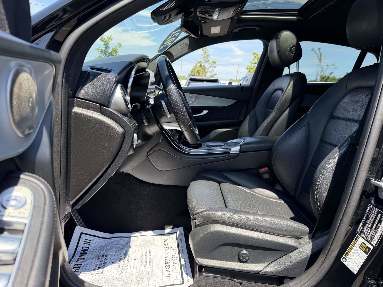 Used 2021 Mercedes-Benz GLC 300 4MATIC Coupe image 8