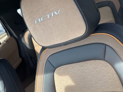 New 2026 Chevrolet Equinox ACTIV image 3