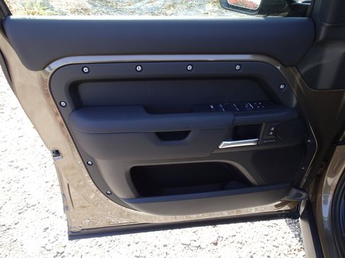 New 2026 Land Rover Defender 110 S image 14