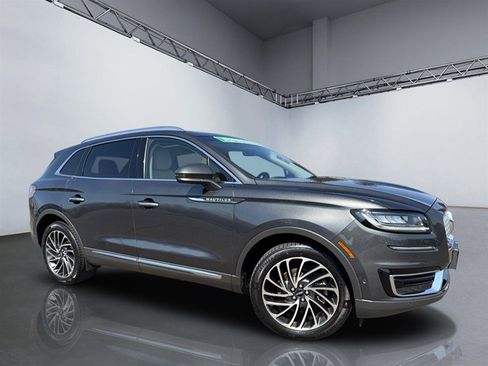 Used 2020 Lincoln Nautilus Reserve w/ Equipment Group 201A image 25