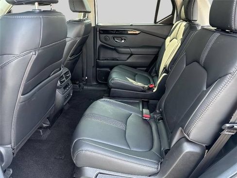 Certified 2024 Honda Pilot EX-L image 19