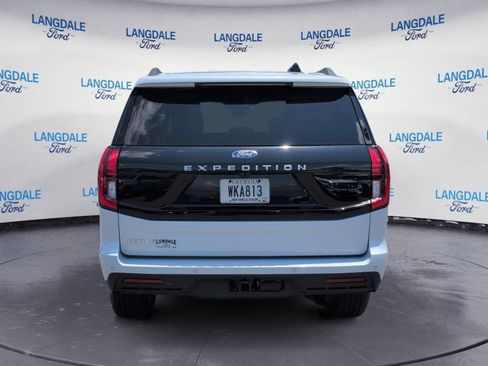 New 2026 Ford Expedition Active RWD image 8