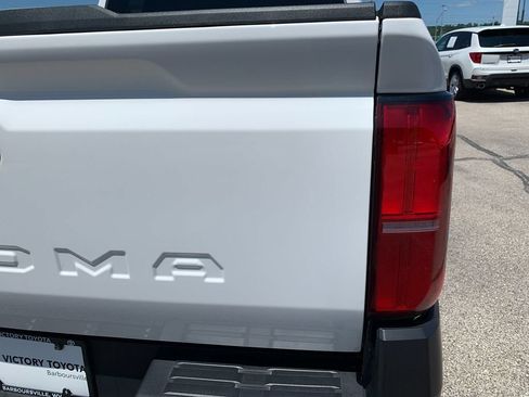 Used 2025 Toyota Tacoma SR RWD image 32