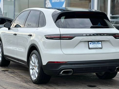 Used 2019 Porsche Cayenne image 3