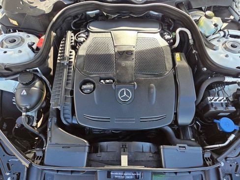 Used 2015 Mercedes-Benz E 350 4MATIC Sedan image 9