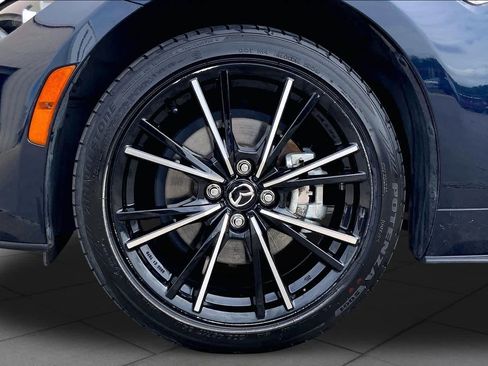 Used 2025 MAZDA MX-5 Miata RF Grand Touring RWD image 9