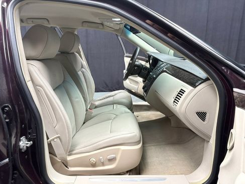 Used 2008 Cadillac DTS FWD image 27