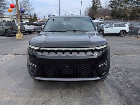 New 2026 Jeep Grand Wagoneer Limited image 3