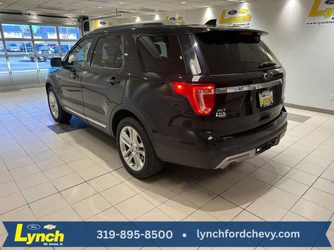 Used 2017 Ford Explorer XLT w/ Equipment Group 202A image 27