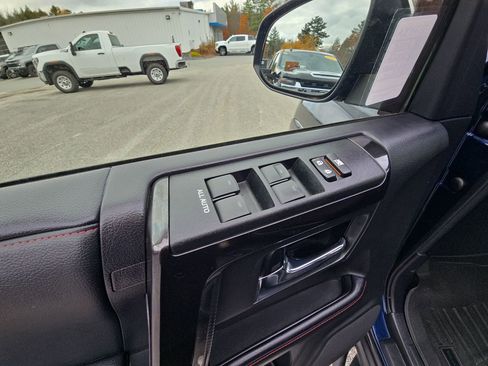 Used 2020 Toyota 4Runner TRD Off-Road Premium image 60