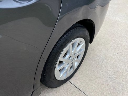 Used 2015 Toyota Prius V Two FWD image 20