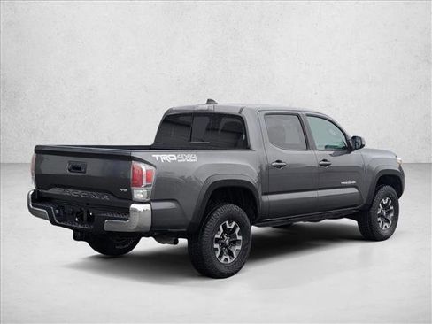 Used 2022 Toyota Tacoma TRD Off-Road image 5