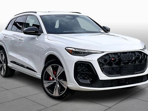 New 2025 Audi SQ5 Premium Plus image 2