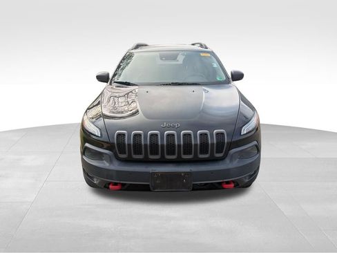 Used 2014 Jeep Cherokee Trailhawk w/ Technology Group image 2