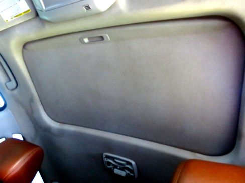 Used 2014 Toyota Tundra Platinum image 13