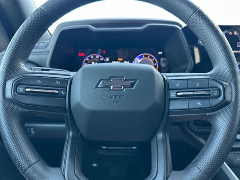 Used 2024 Chevrolet Colorado Trail Boss w/ Safety Package image 25