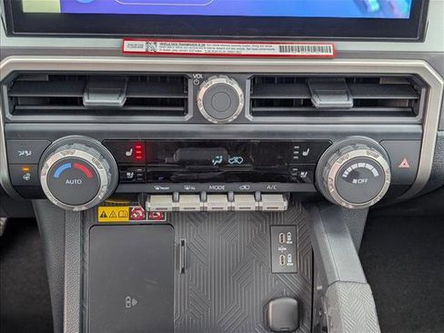 New 2025 Toyota 4Runner TRD Off-Road Premium image 25