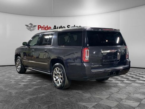 Used 2015 GMC Yukon XL Denali w/ Premium Package AWD/4WD image 5