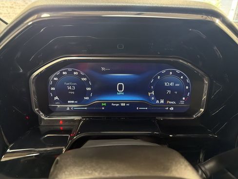 Used 2023 Chevrolet Silverado 1500 LT w/ Protection Package AWD/4WD image 23