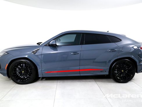 Used 2025 Lamborghini Urus SE AWD/4WD image 5