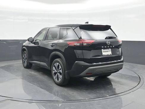 Used 2023 Nissan Rogue SV image 22