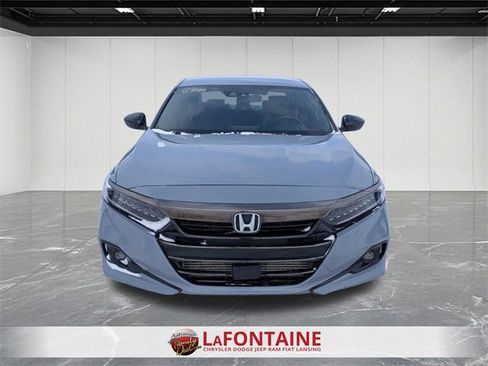 Used 2022 Honda Accord Sport image 8
