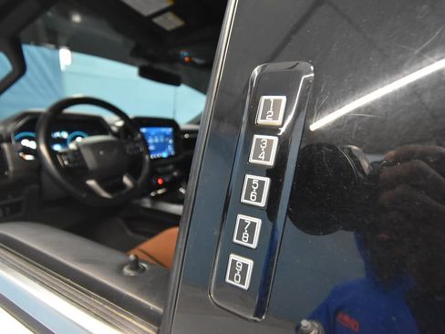 Used 2023 Ford F150 Platinum w/ Equipment Group 701A High image 4