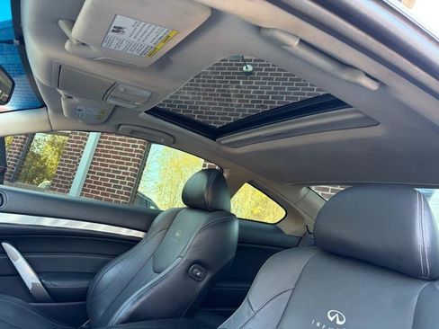 Used 2013 INFINITI G37 Journey w/ Premium Pkg image 23