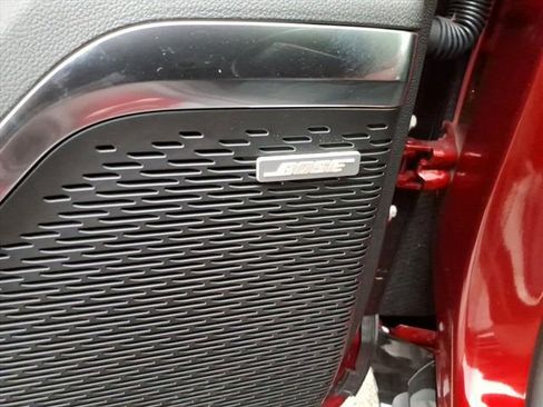 New 2026 GMC Acadia Denali w/ Super Cruise Package image 29