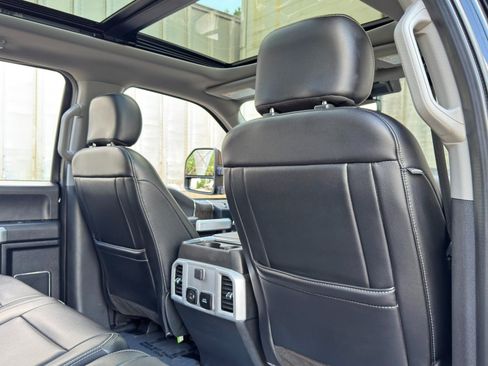 Used 2021 Ford F250 Lariat AWD/4WD image 44