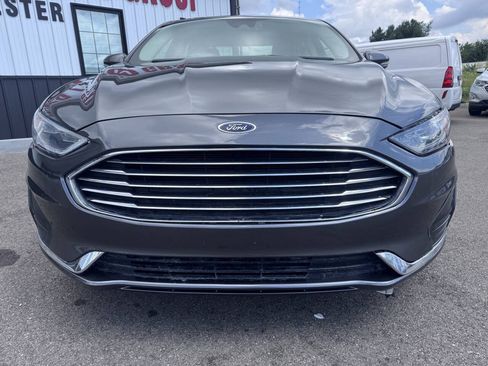 Used 2019 Ford Fusion SEL FWD image 3