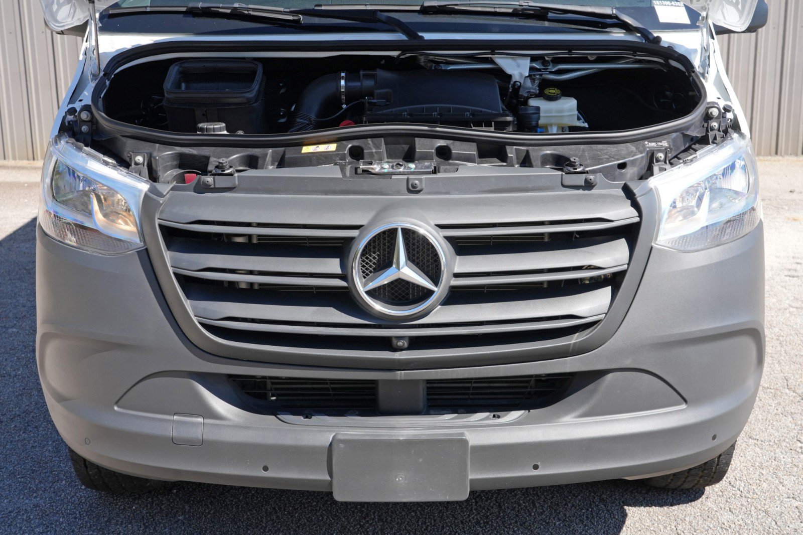 Used 2023 Mercedes-Benz Sprinter 2500 image 6