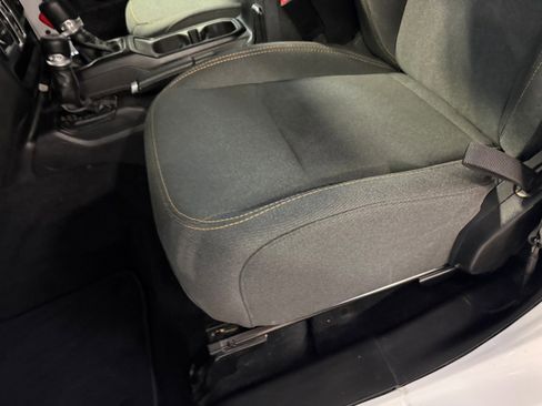 Used 2024 Jeep Wrangler Unlimited Sport AWD/4WD image 49