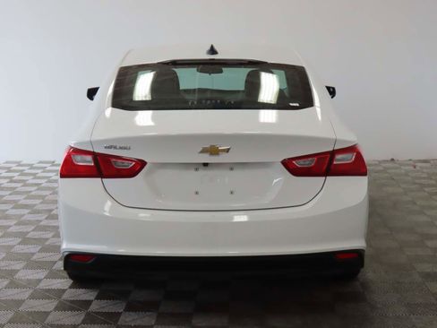 Used 2024 Chevrolet Malibu LS image 4