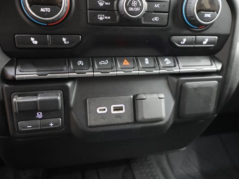 Used 2019 Chevrolet Silverado 1500 LT w/ True North Edition AWD/4WD image 53