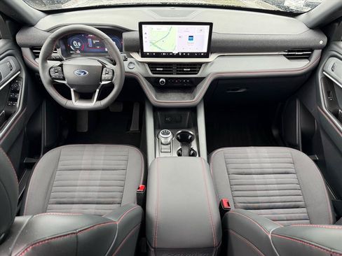 Certified 2026 Ford Explorer ST-Line AWD/4WD image 5