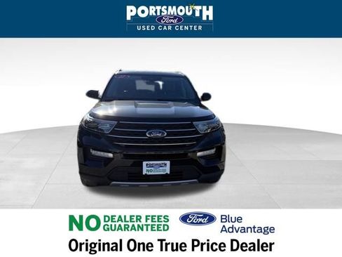 Certified 2022 Ford Explorer XLT w/ Equipment Group 202A image 9