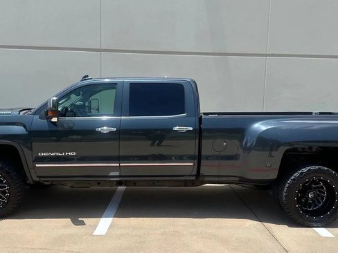 Used 2018 GMC Sierra 3500 Denali w/ Duramax Plus Package image 1
