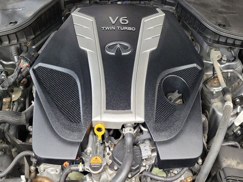 Used 2018 INFINITI Q50 Luxe w/ Essential Package (3.0T Luxe) image 30