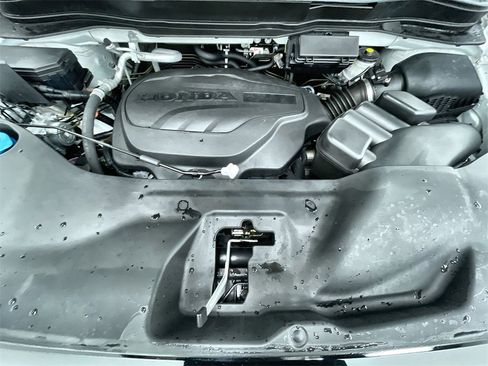 Used 2022 Honda Passport Elite image 11