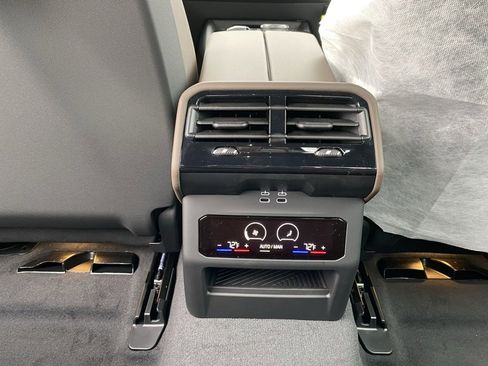 New 2026 BMW 530i xDrive image 8