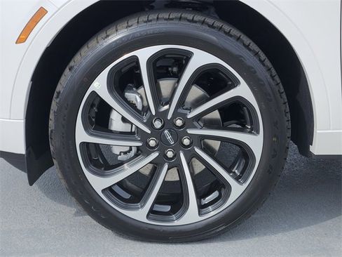 New 2026 Lincoln Nautilus Black Label image 10