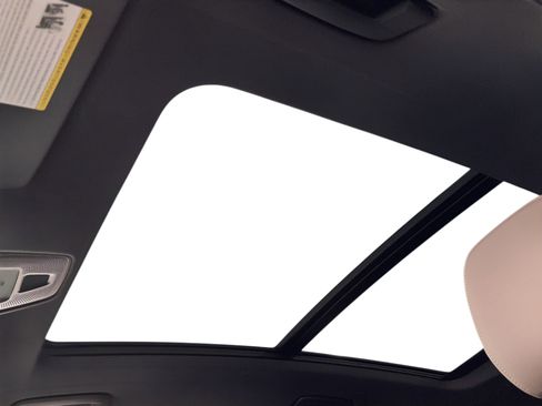 Used 2025 Audi Q5 Premium Plus w/ Premium Plus image 18